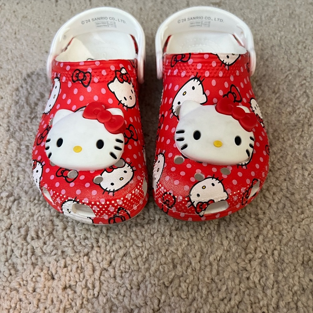 Sanrio Hello Kitty Kids Slippers - Red and White - Picture 10 of 12